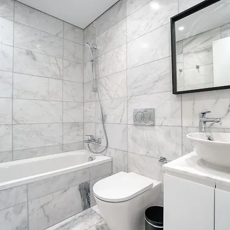 Prestige 401 2 Bed *