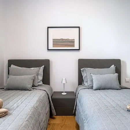 Prestige 401 2 Bed Lägenhet *