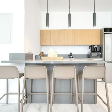 Prestige 401 2 Bed *