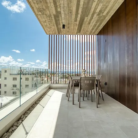 Prestige 401 2 Bed *