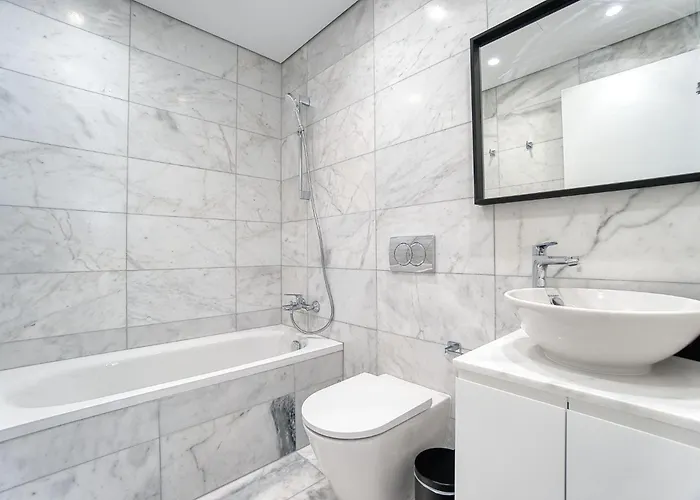 Prestige 401 2 Bed *